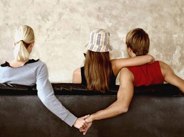 L’infedeltà virtuale può annullare un matrimonio