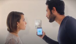 microcamera spia nascosta in un termostato