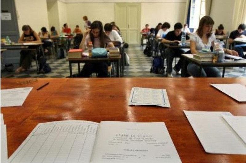 The technology applied to the surveillance at school